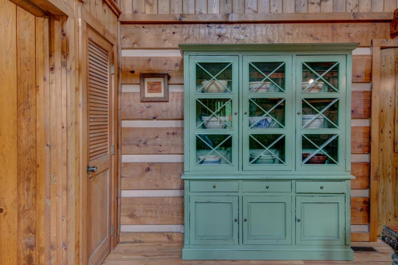 Hidden Creek Cabin Fleetwood エクステリア 写真