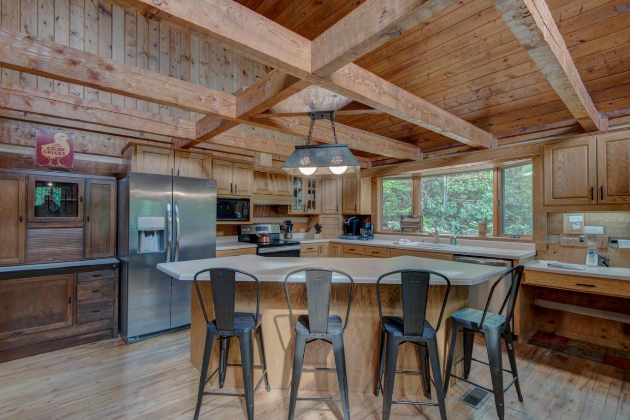 Hidden Creek Cabin Fleetwood エクステリア 写真