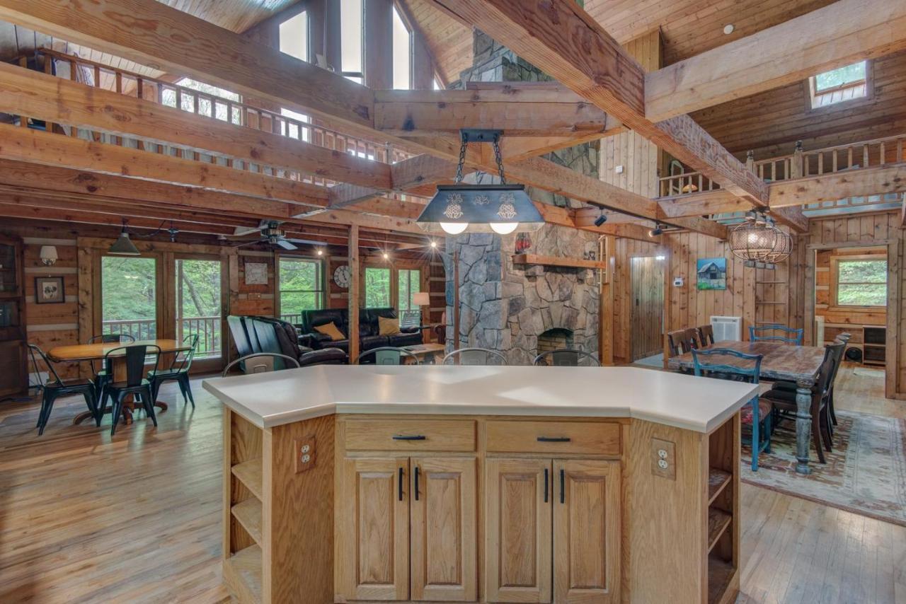 Hidden Creek Cabin Fleetwood エクステリア 写真
